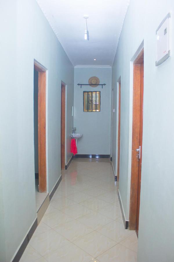 New Dream House Bed & Breakfast Arusha Ngoại thất bức ảnh