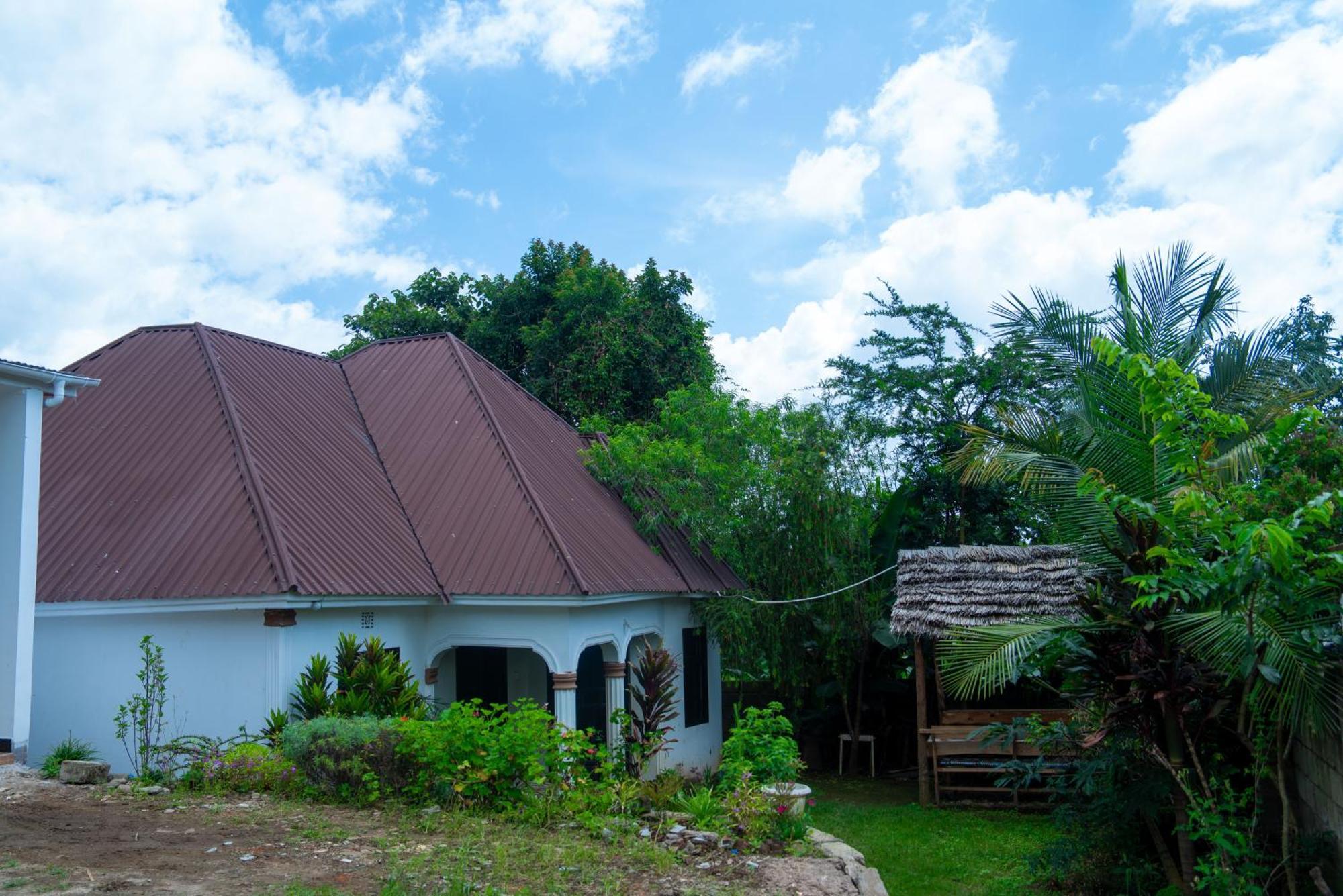 New Dream House Bed & Breakfast Arusha Ngoại thất bức ảnh