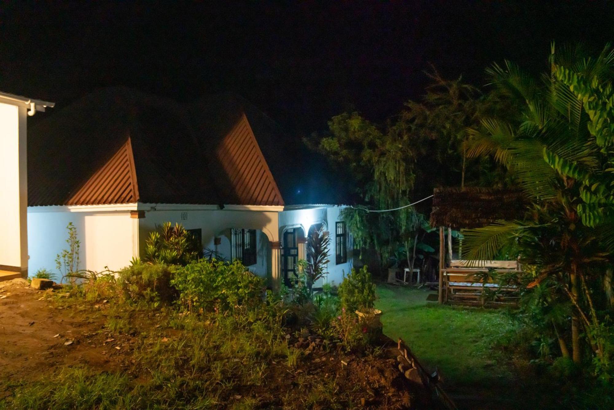 New Dream House Bed & Breakfast Arusha Ngoại thất bức ảnh