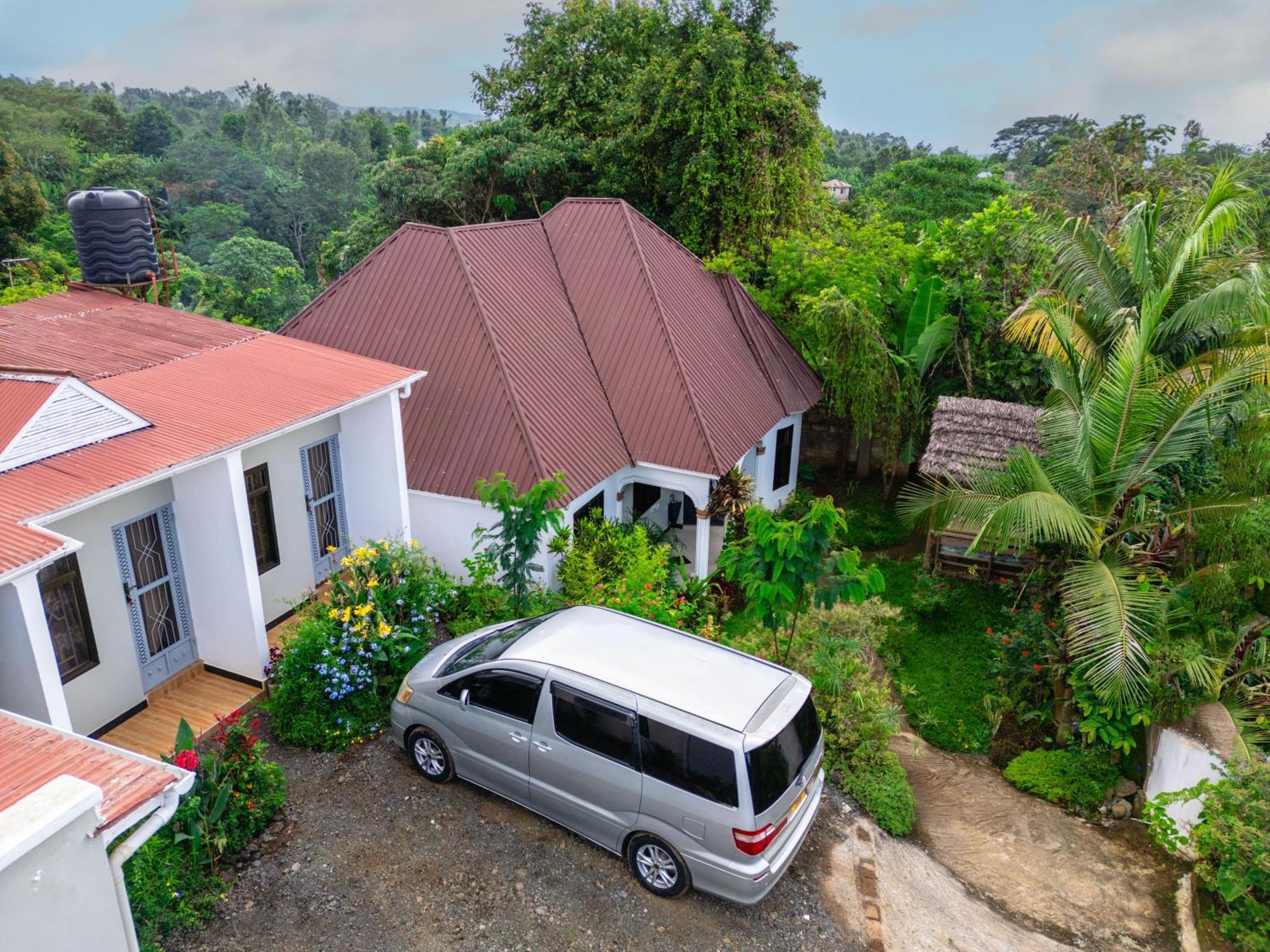 New Dream House Bed & Breakfast Arusha Ngoại thất bức ảnh